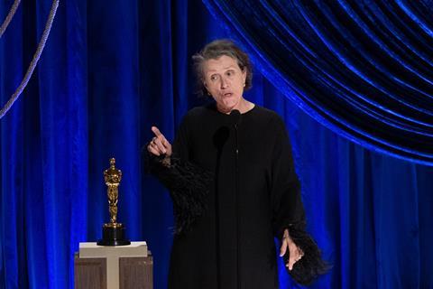 Frances McDormand collects her Oscar for 'Nomadland'