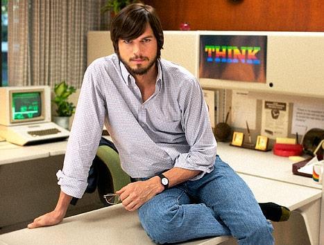 Ashton_Kutcher_as_Steve_Jobs