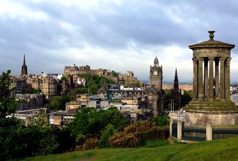 Edinburgh_from_Calton_Hill_with_Dugald_Stewart_Monument_3
