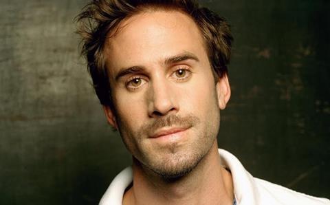 Joseph Fiennes