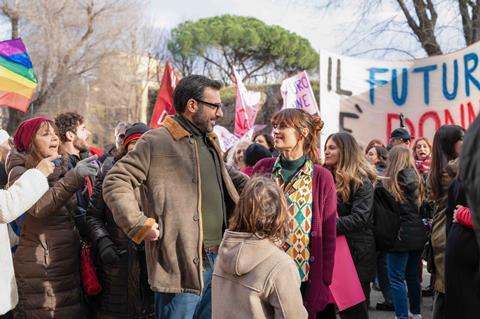 Love In Separate Beds