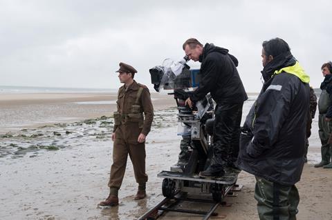 Christopher nolan dunkirk bts bb 09079 msg