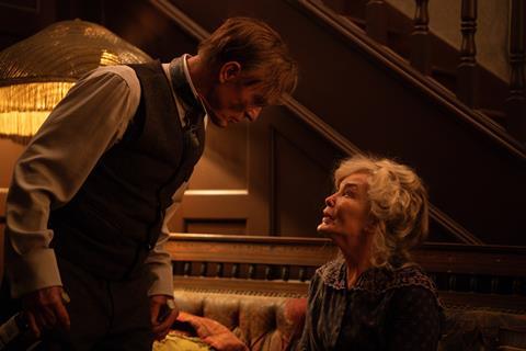 Ed Harris and Jessica Lange in ‘Long Day’s Journey Into Night’