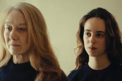 Valerie Dreville (left) and Tess Barthelemy (right)  in 'Memoire de Fille'