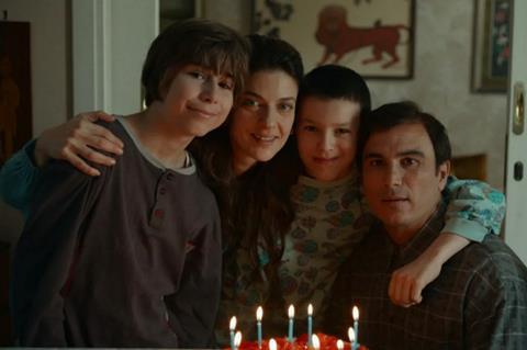 Familia