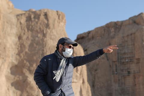 Asghar Farhadi on set of A Hero_Credit Amirhossein Shojaei