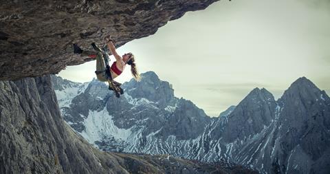 CLIFFHANGER - 1ST LOOK IMAGE - Lily James - credit Cliffhanger Production_dir by Jaume Collet-Serra