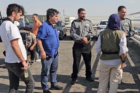 Jafar Panahi behind the scenes on 'It Was Just An Accident'